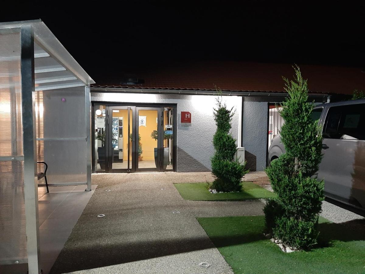 Hotel Martinez Grenay Exterior foto